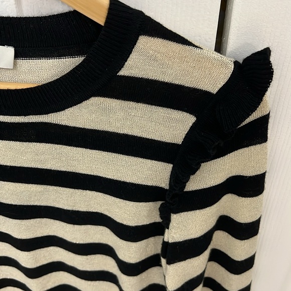 Ruffle-Trim Crewneck Lurex Sweater. - Picture 6 of 8